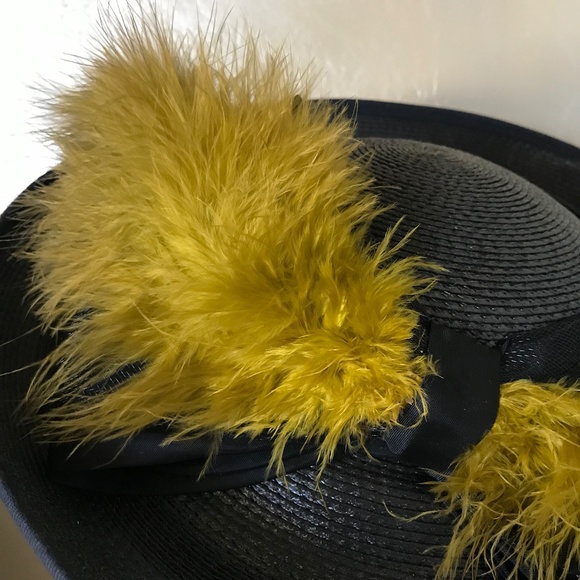 BEAUTIFUL VINTAGE BLACK STRAW WIDE BRIM HAT WITH MUSTARD COLOR MARABOU FEATHERS main image 11